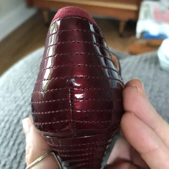 Wine colored Sofft heels - Picture 13 of 13